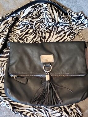 Nine West Black Leather Shoulder Bag with Chain Strap